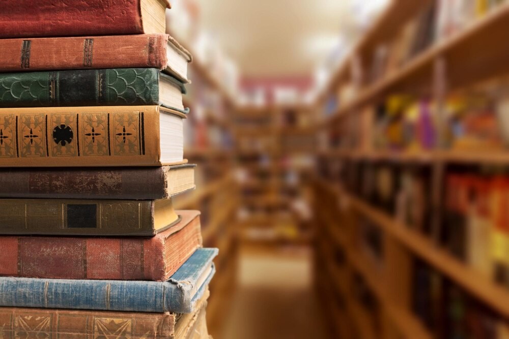 Mariusz Szczygieł w Luboniu: Spotkanie z mistrzem reportażu z okazji 80-lecia Biblioteki