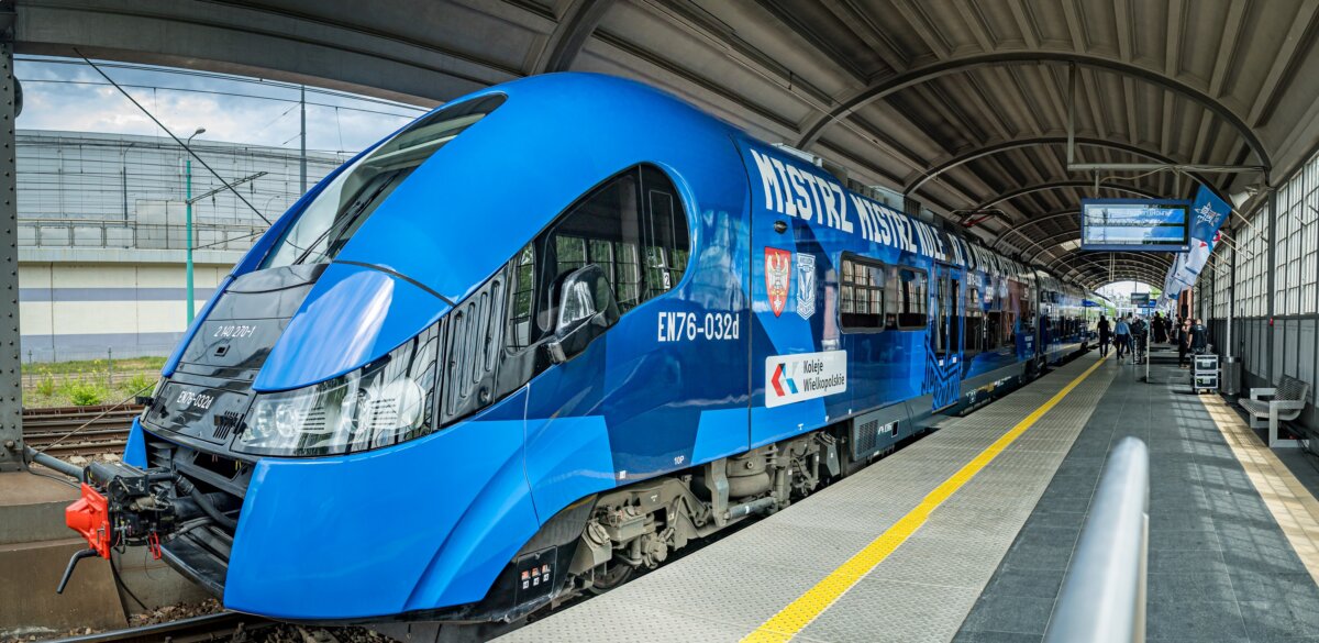 Kolejorz na torach. Nowy pociąg w barwach Lecha Poznań