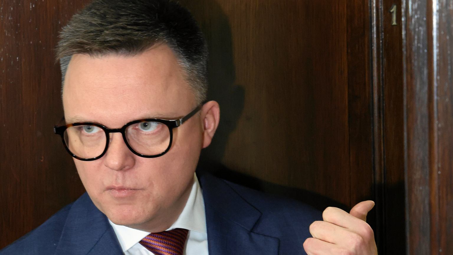 "Niezmiennie uważam to za idiotyzm". Hołownia odpowiada Pełczyńskiej-Nałęcz