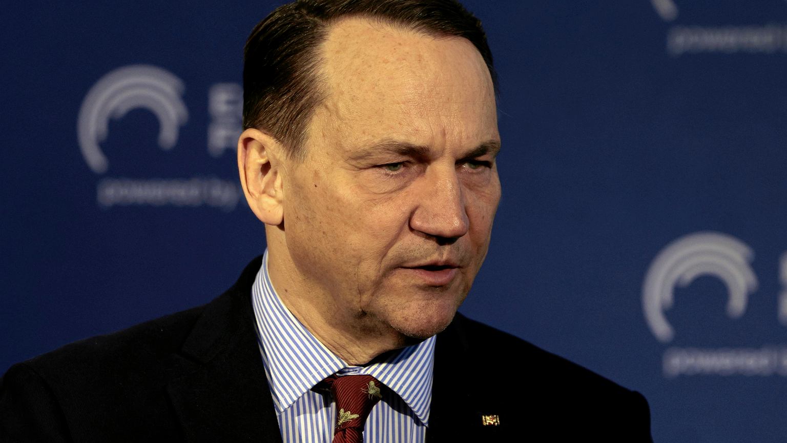 Sikorski: "Polska domaga się anulowania przez USA wizy Zbigniewa Ziobry". "Mogą to zrobić"