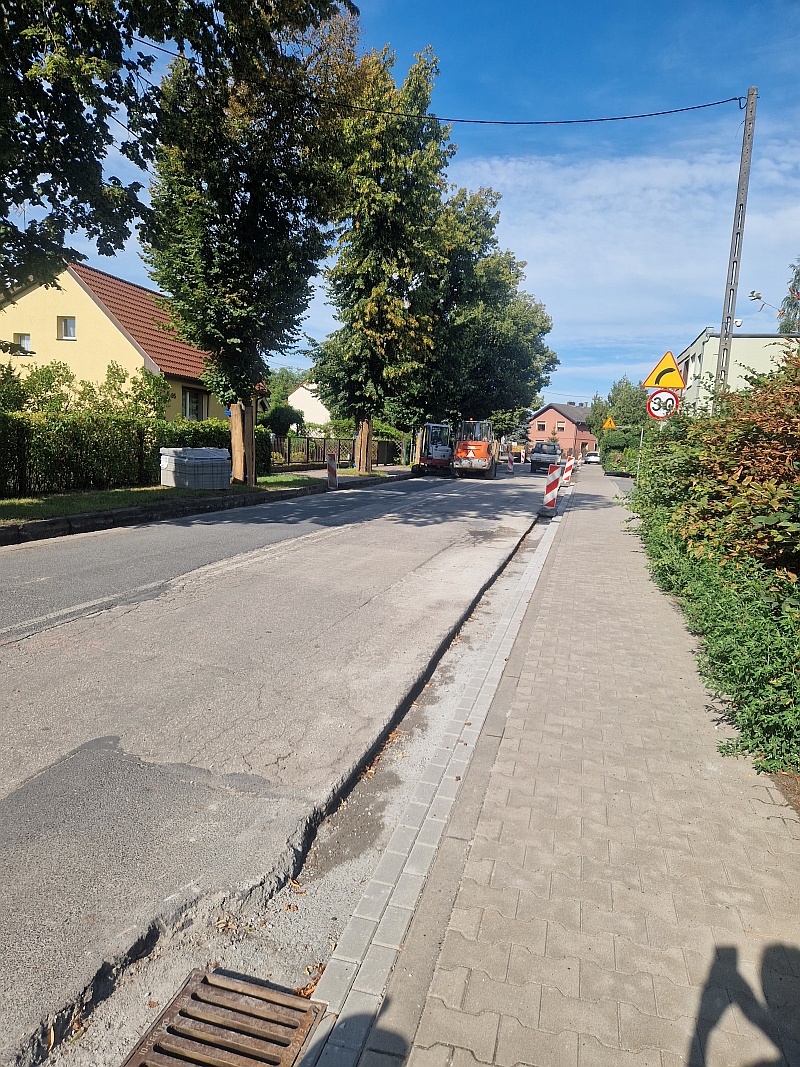 Nowa nawierzchnia na ul. Wojska Polskiego