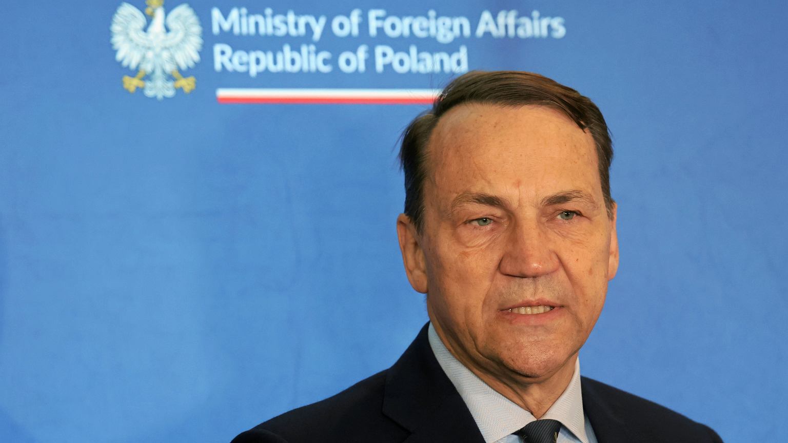 Brauniści na RBN. Sikorski: Nie będę rozmawiać o Polsce przy ruskich onucach
