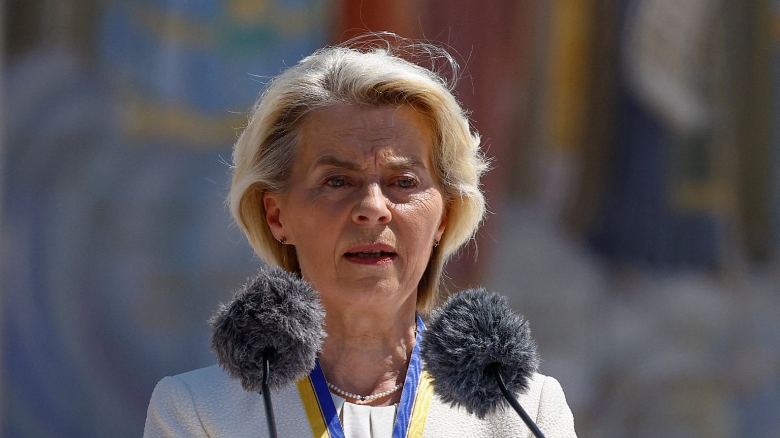 Ursula von der Leyen z nowym orderem od Zełenskiego. Będzie porozumienie dronowe z Ukrainą