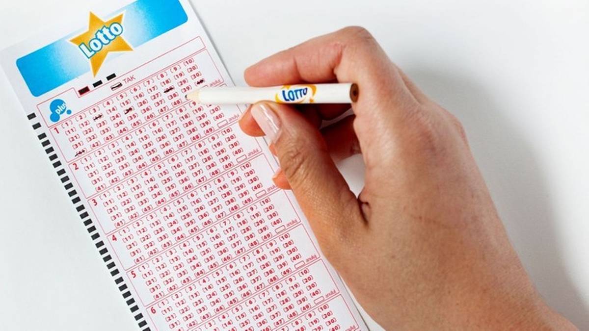 Wyniki Lotto na piątek 4 września. Sprawdź szczęśliwe liczby