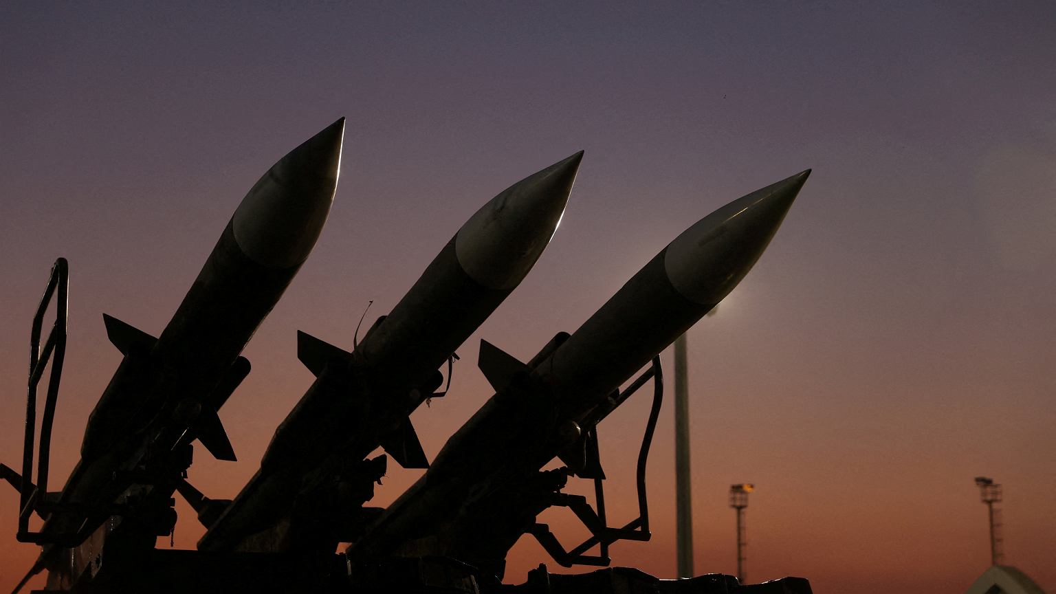 Iran wystrzelił siedem rakiet balistycznych. "Bezpośrednie zagrożenie". Jest odpowiedź USA