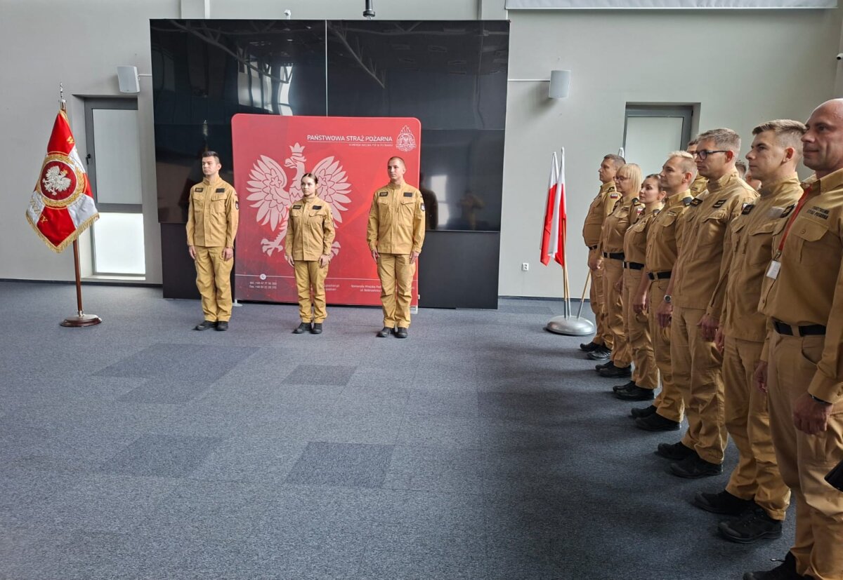 Nowi strażacy w Poznaniu złożyli uroczyste ślubowanie