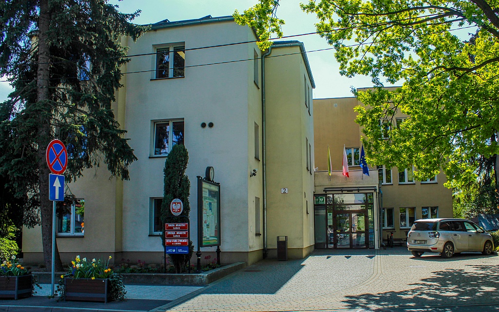 Burmistrz z wotum zaufania i absolutorium